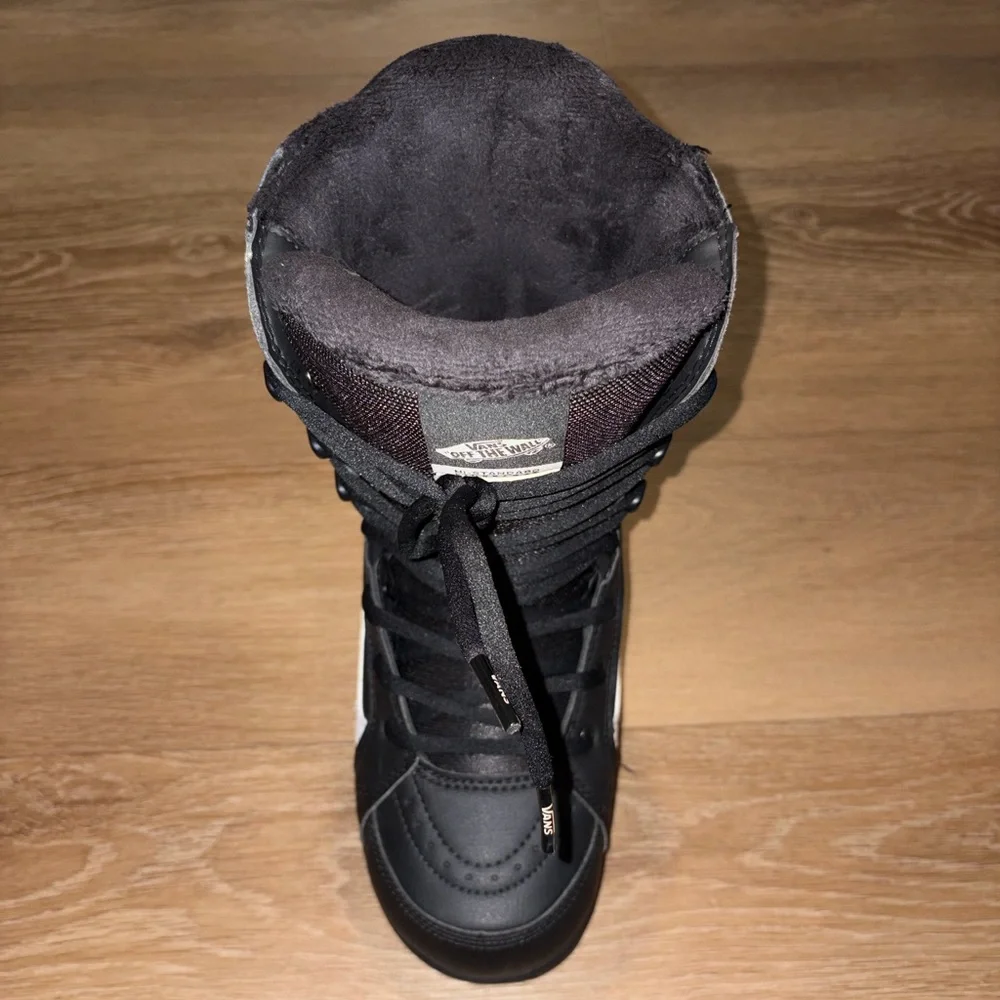 Right Shoe Only - VANS Hi Standard Snowboard Boots Black Mens Size 7.5 US New